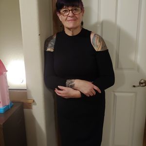Meet your Posher, Claudia